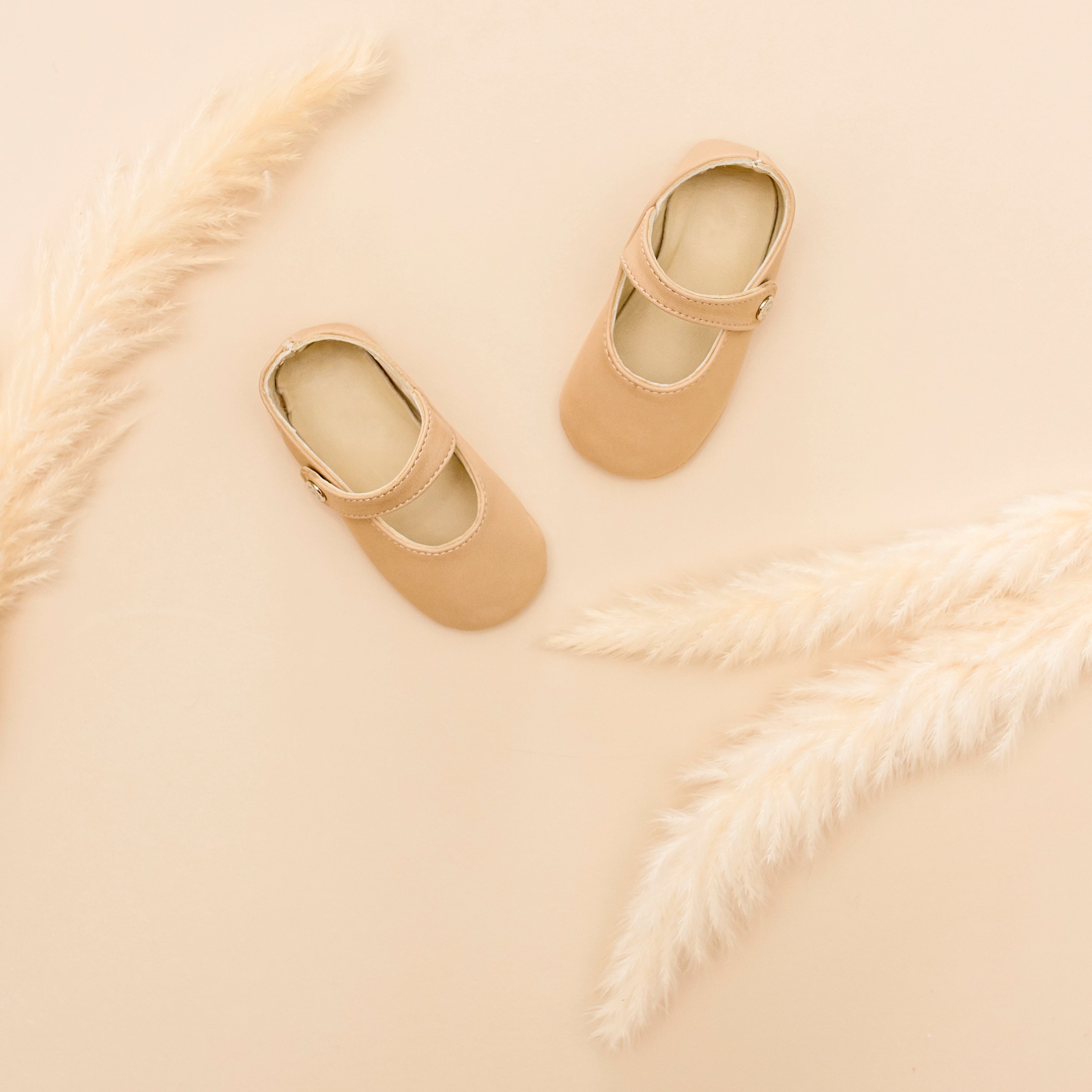 Little Royals Leather Booties Matilde - Beige